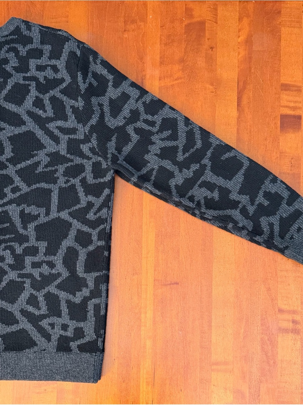 Stussy 100% Wool Black and Gray Geometric Crewneck Sweater
